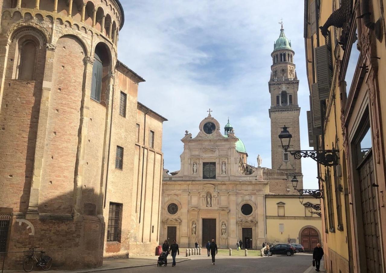 Luxury 6 Al Duomo Di Parma Apartment Exterior foto