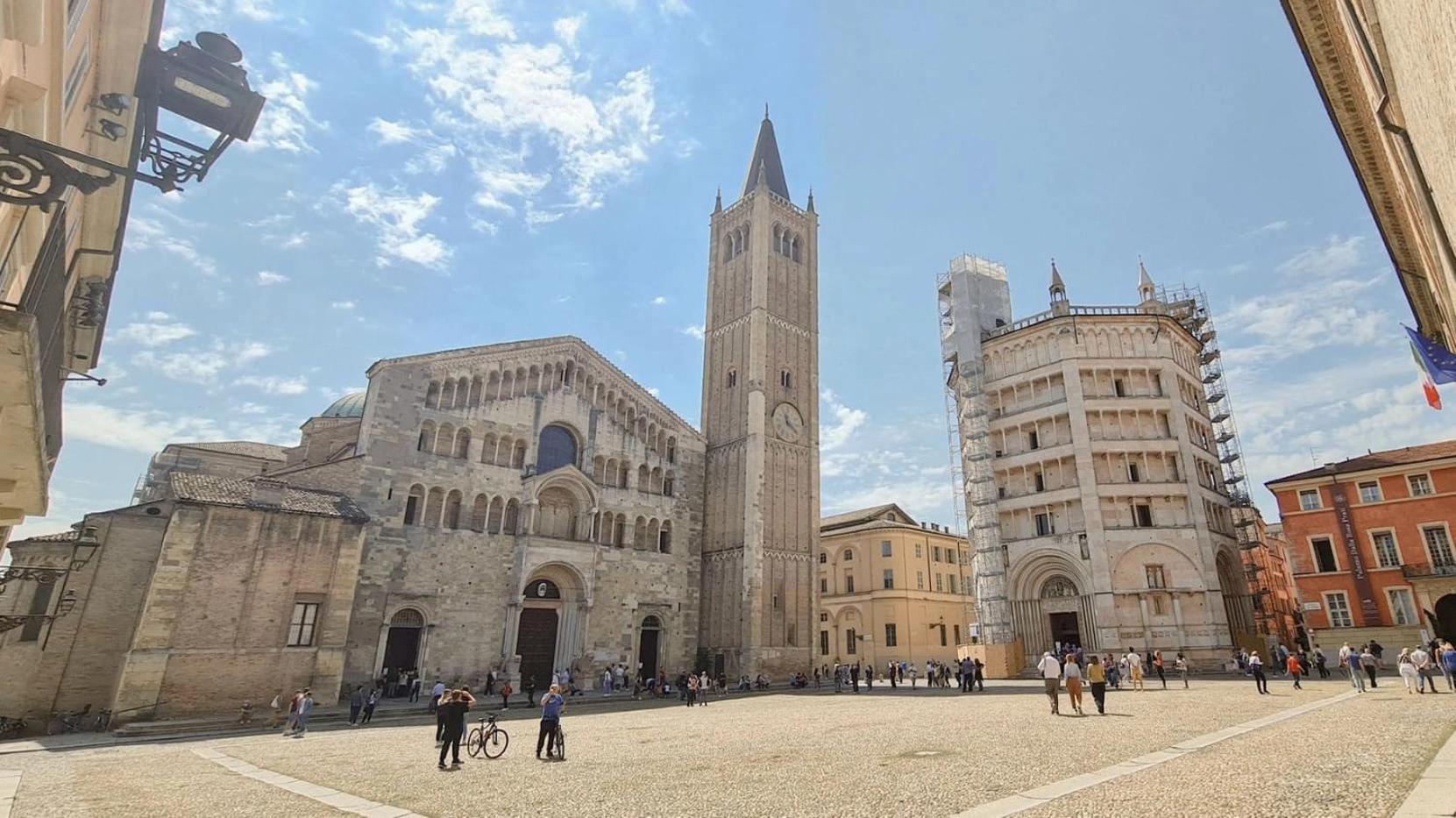 Luxury 6 Al Duomo Di Parma Apartment Exterior foto