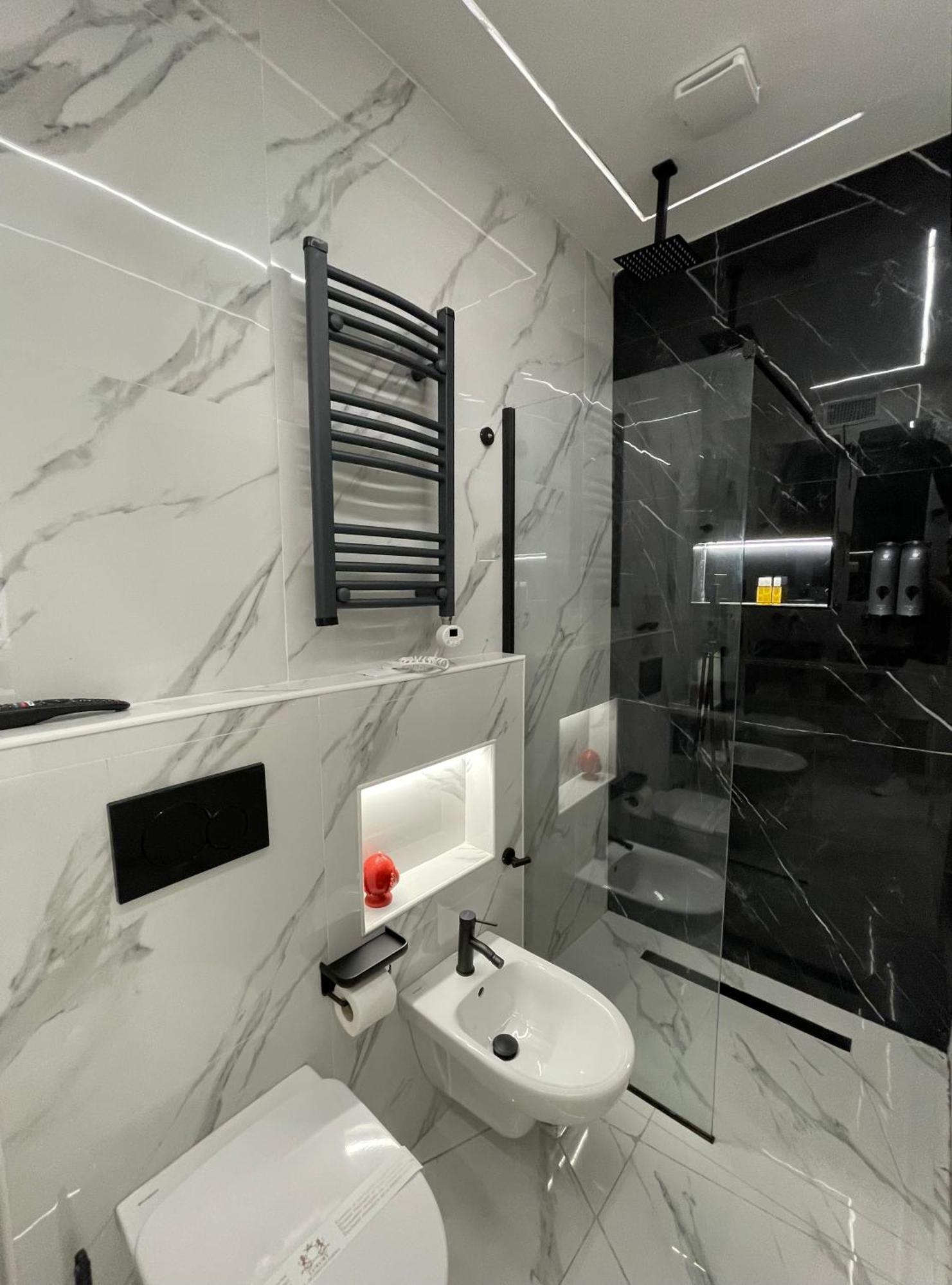 Luxury 6 Al Duomo Di Parma Apartment Exterior foto